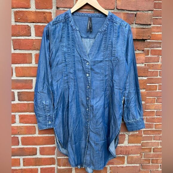 Liverpool Chambray Button Pleated Tunic - Picture 3 of 9